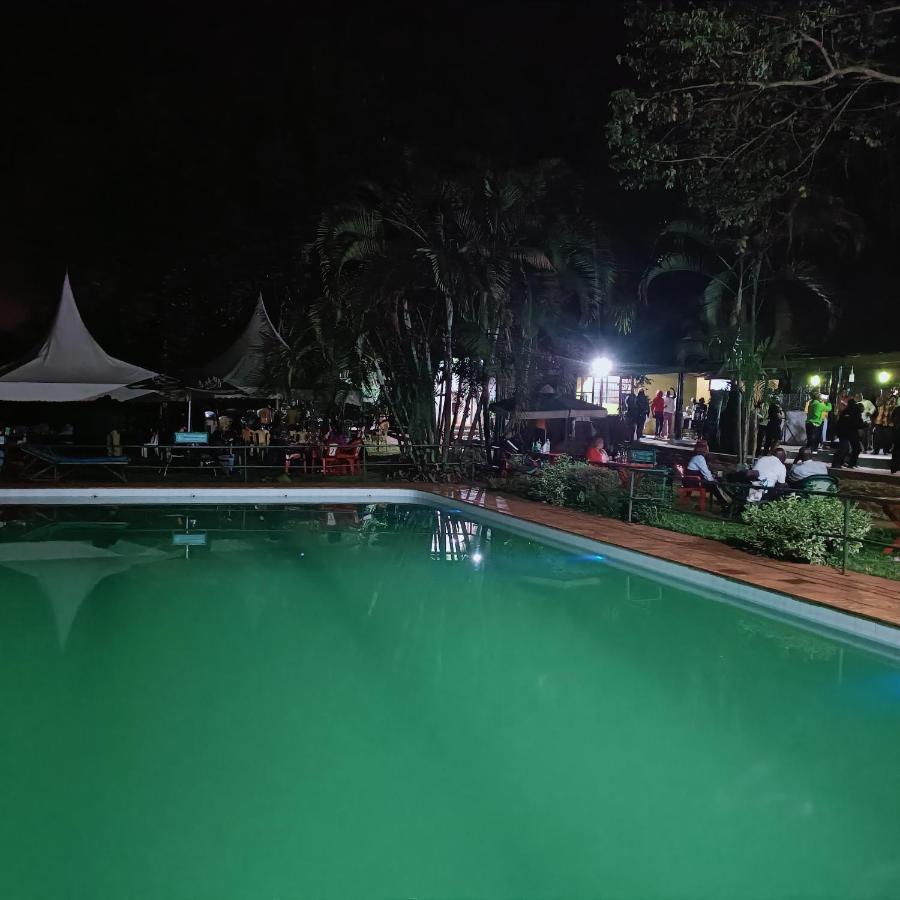 Bubbles Restaurant Thika Hotel Exterior foto